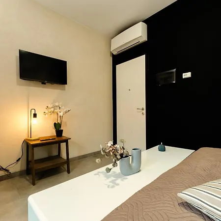 La Corte - Bilocale 2 公寓 诺瓦拉